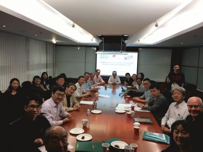 HK-Roundtable-c.JPG